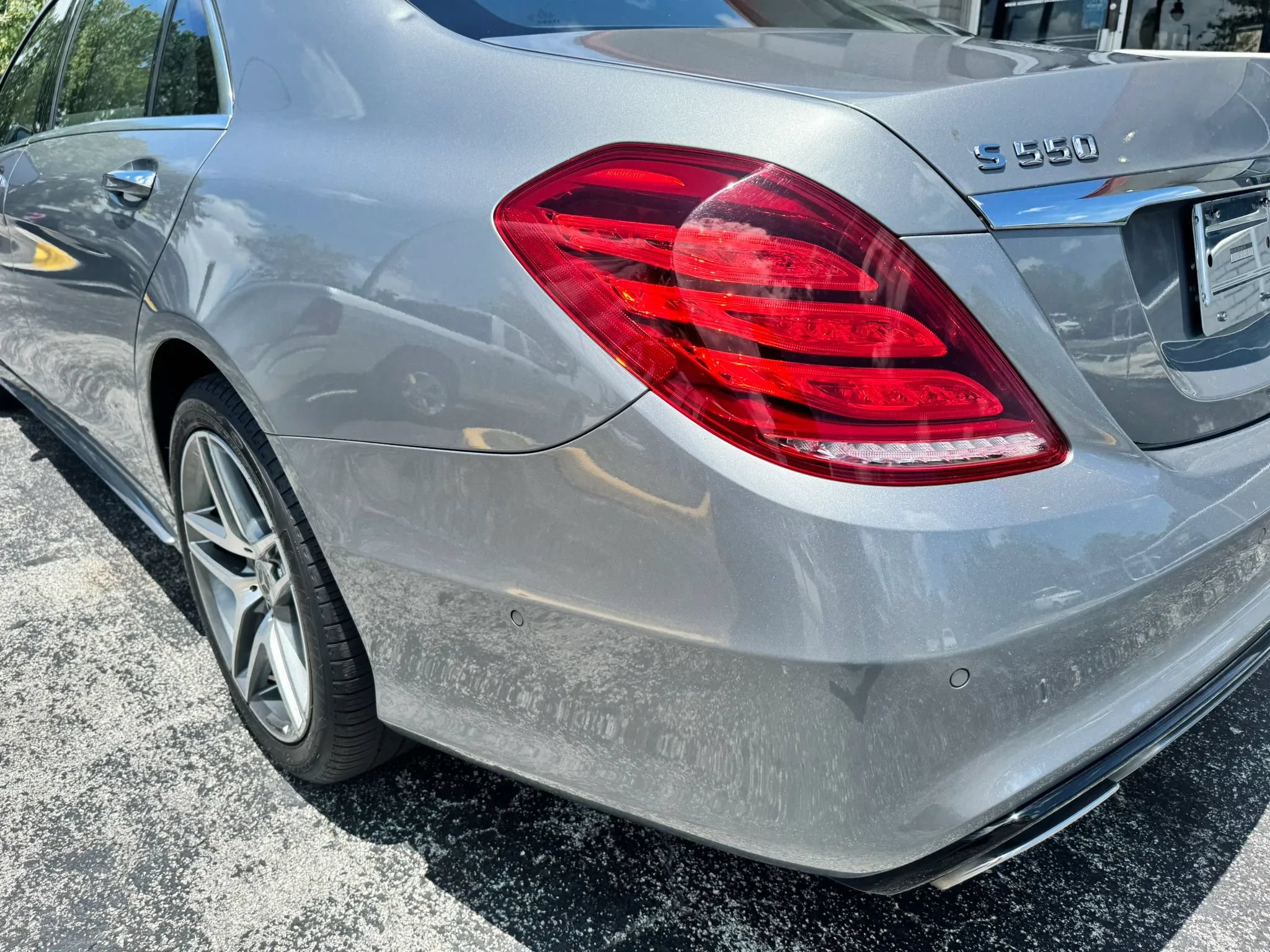 Used 2014 Mercedes-Benz S 550 Sedan image 11