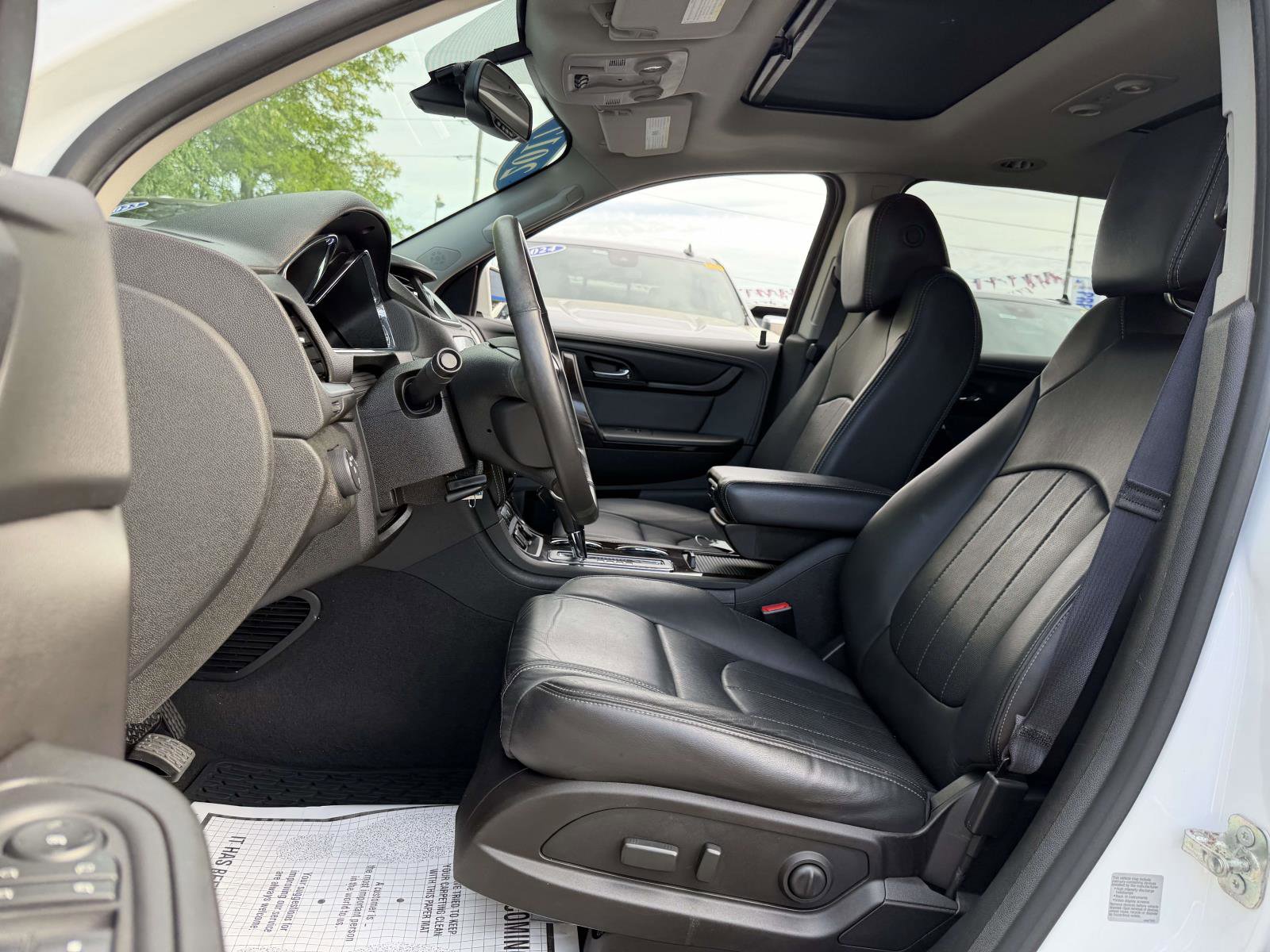 Used 2017 Chevrolet Traverse Premier AWD/4WD image 9