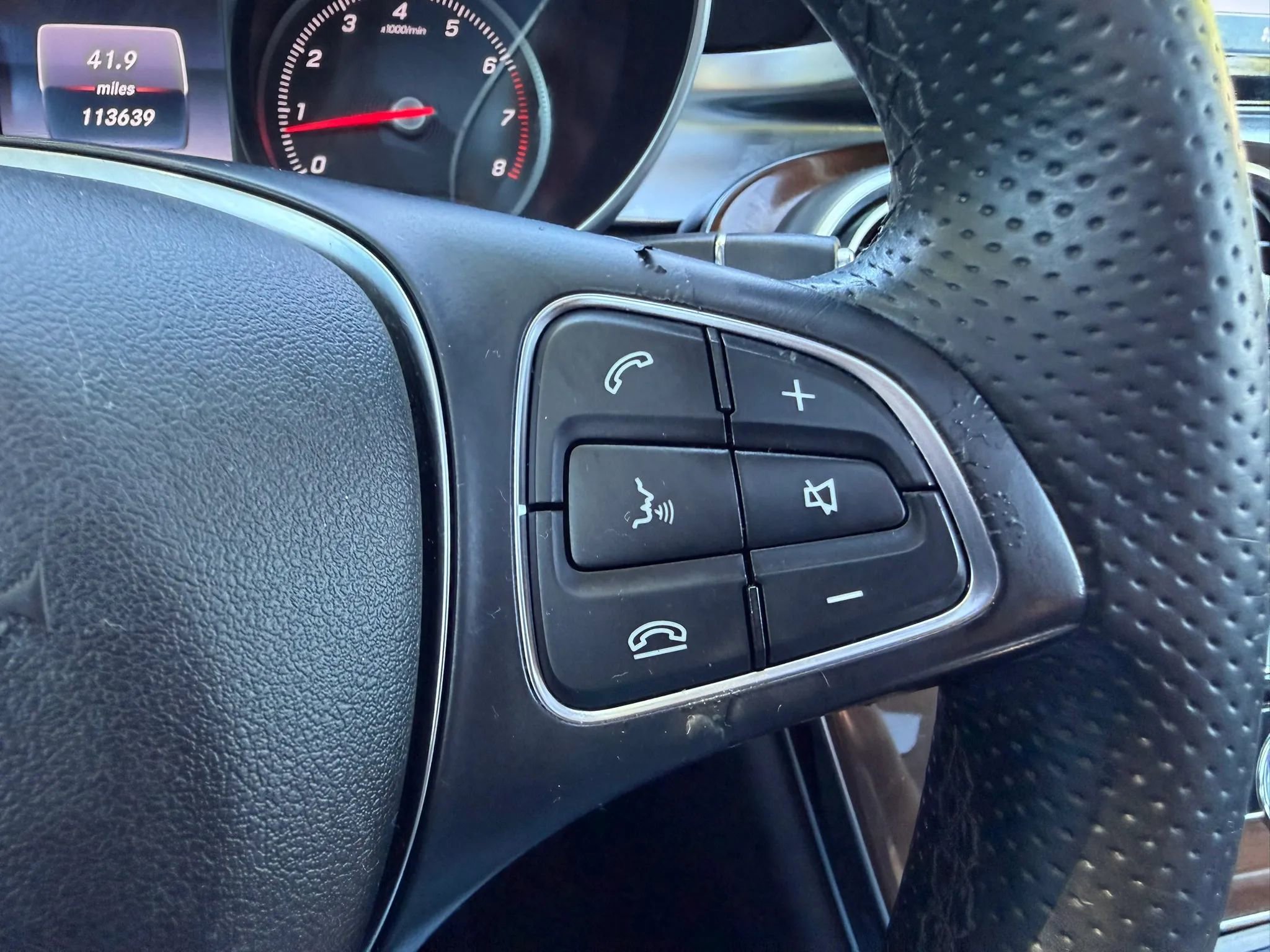 Used 2017 Mercedes-Benz C 300 Sedan w/ Premium 1 Package image 17