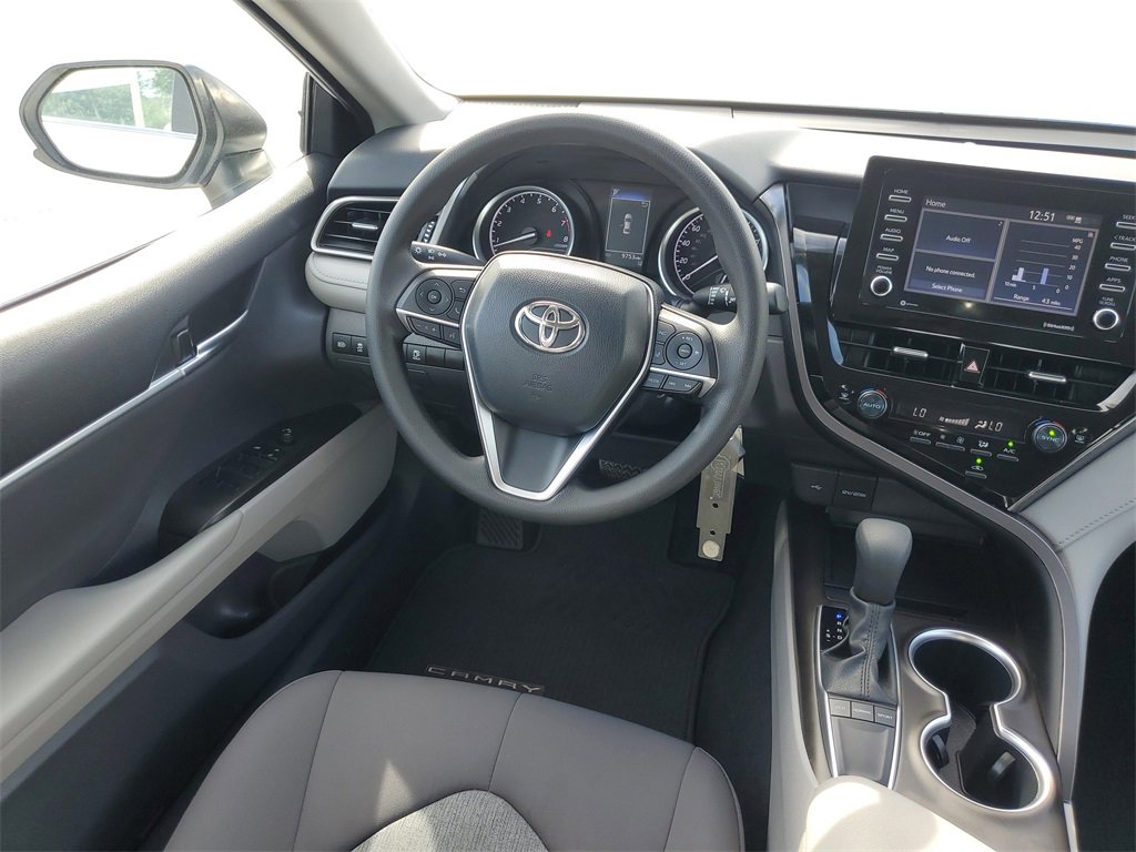 Used 2023 Toyota Camry LE image 22