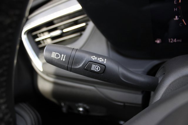 Used 2024 Buick Encore GX Sport Touring image 10