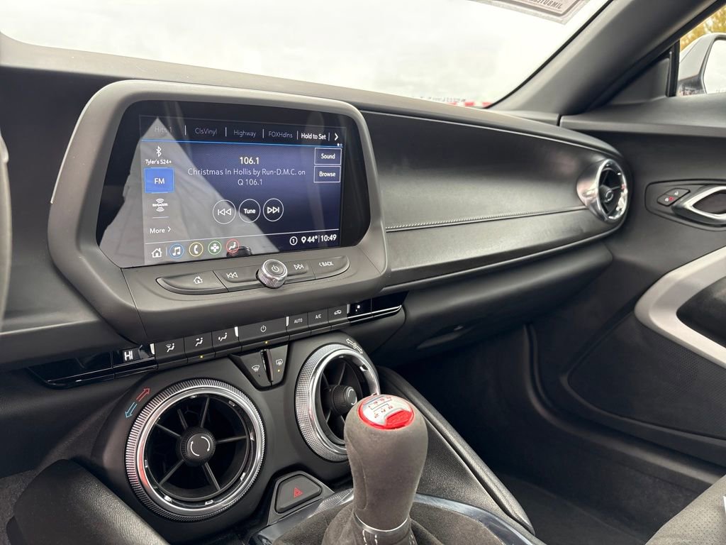 Used 2020 Chevrolet Camaro SS image 22