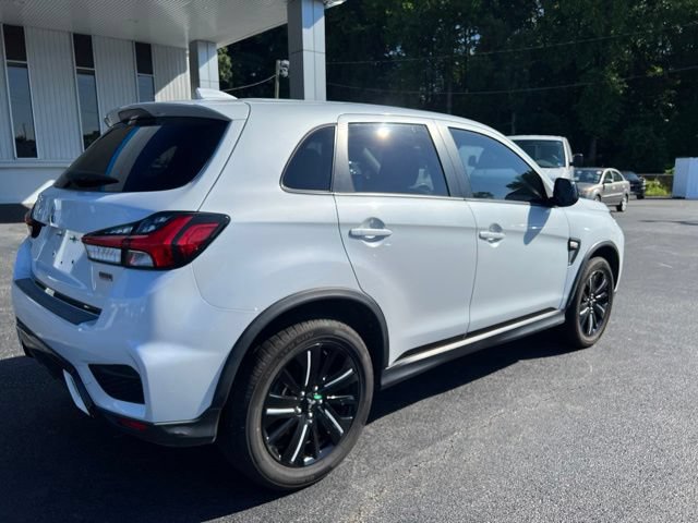 Used 2022 Mitsubishi Outlander Sport LE FWD image 15