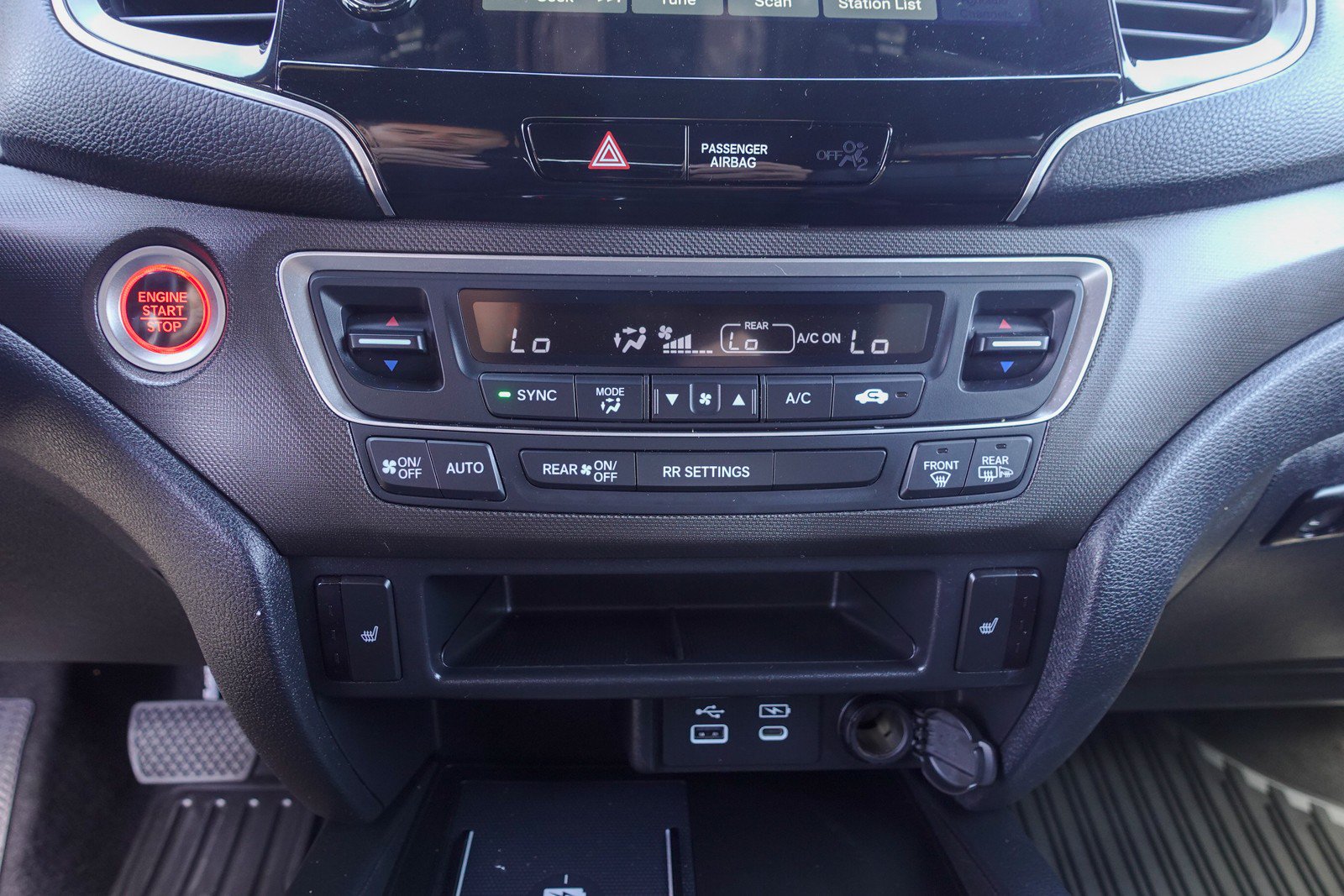 Used 2025 Honda Passport TrailSport image 20