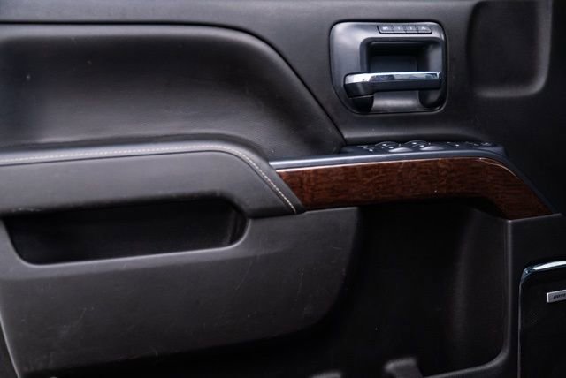 Used 2015 GMC Sierra 2500 SLT w/ Suspension Package, Off-Road image 24