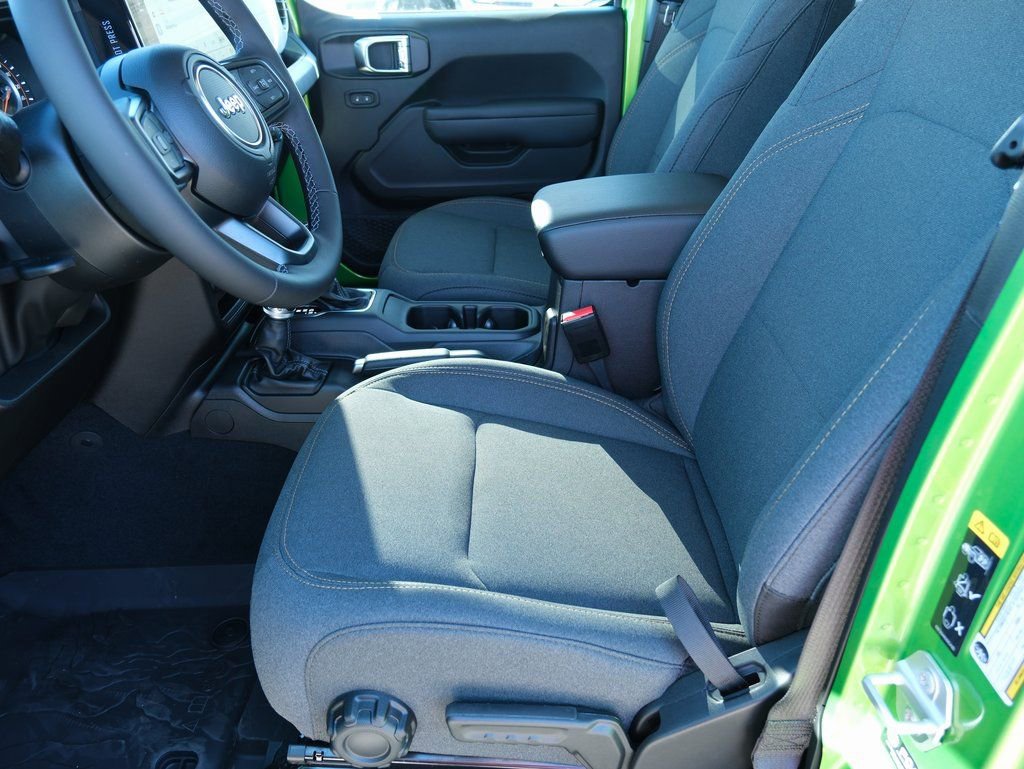 New 2026 Jeep Gladiator Sport AWD/4WD image 6