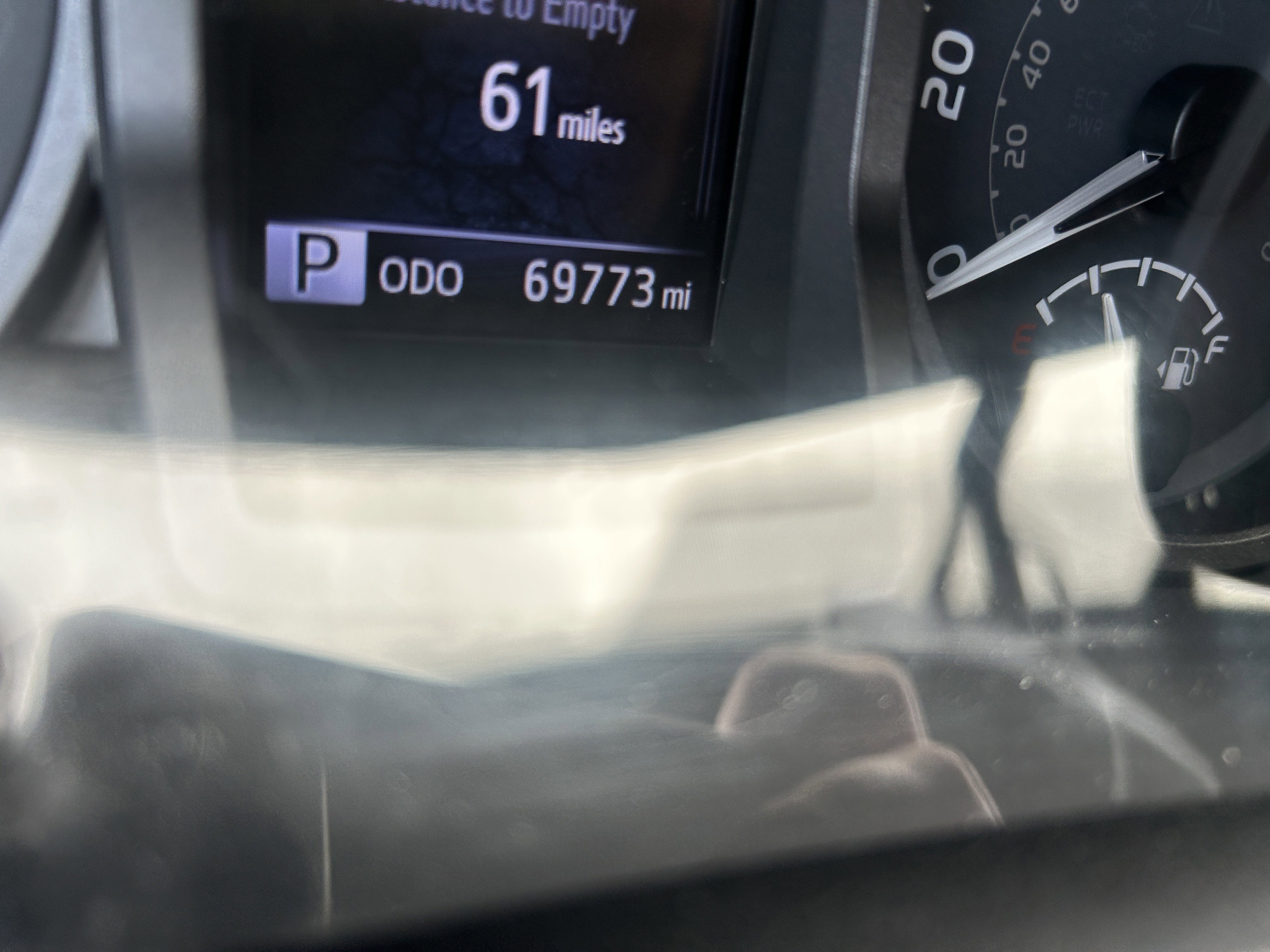 Used 2017 Toyota Tacoma TRD Off-Road w/ Tow Package (A/T) image 21