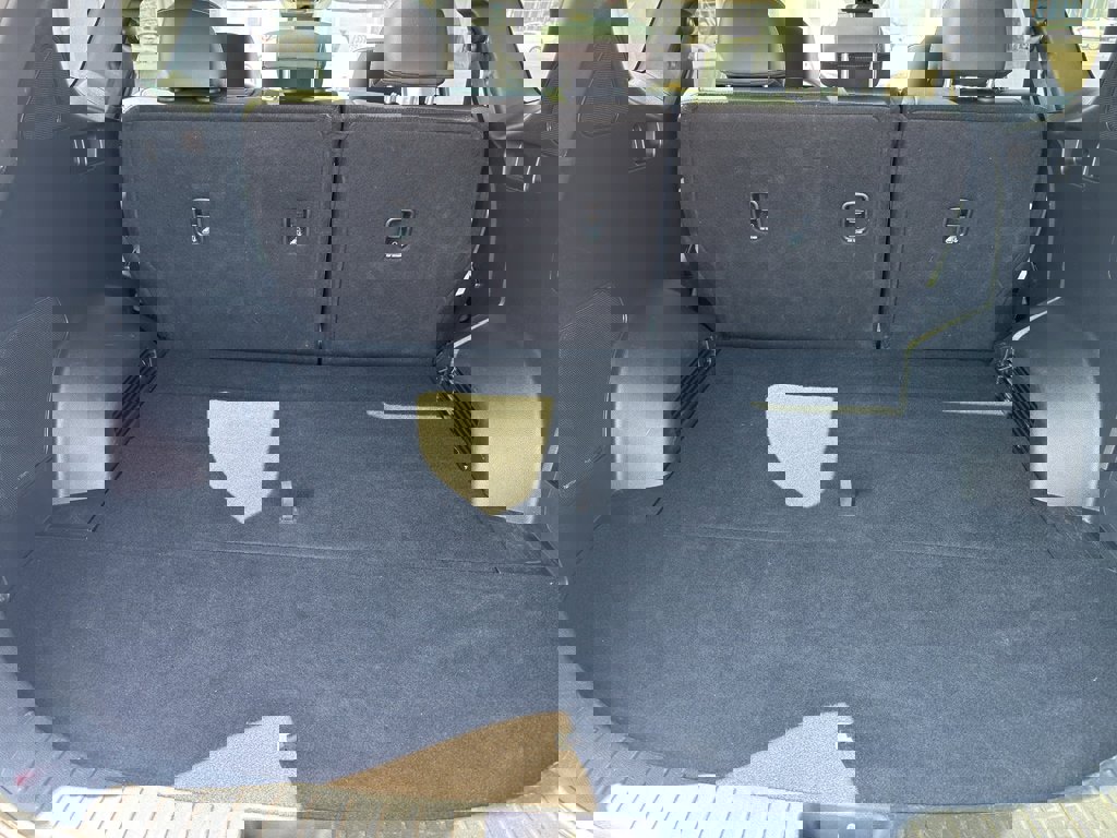 Used 2023 Hyundai Santa Fe SEL Premium image 22