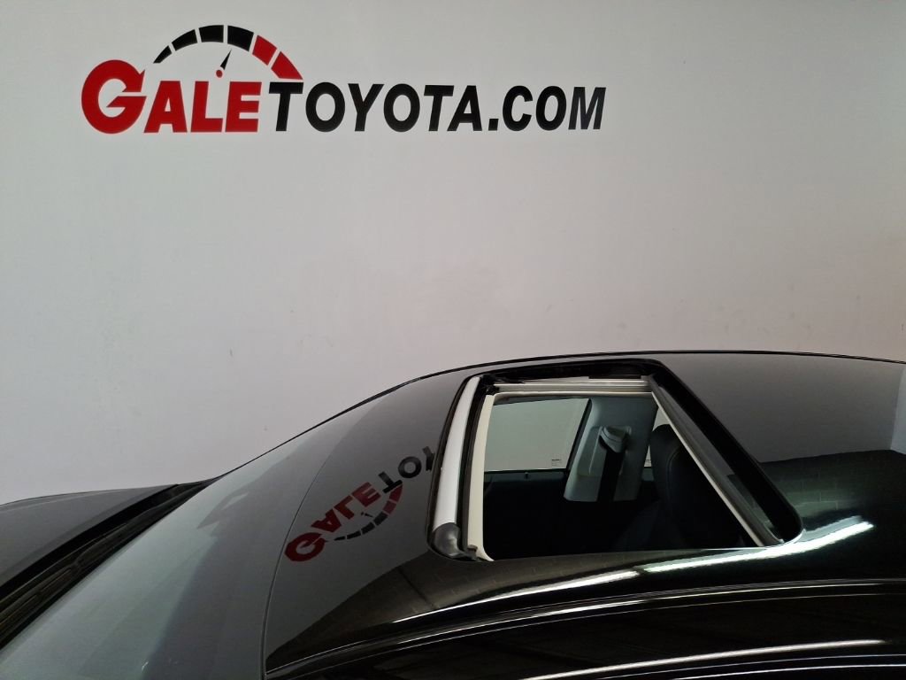 Used 2022 Lexus ES 350 w/ Premium Package image 8