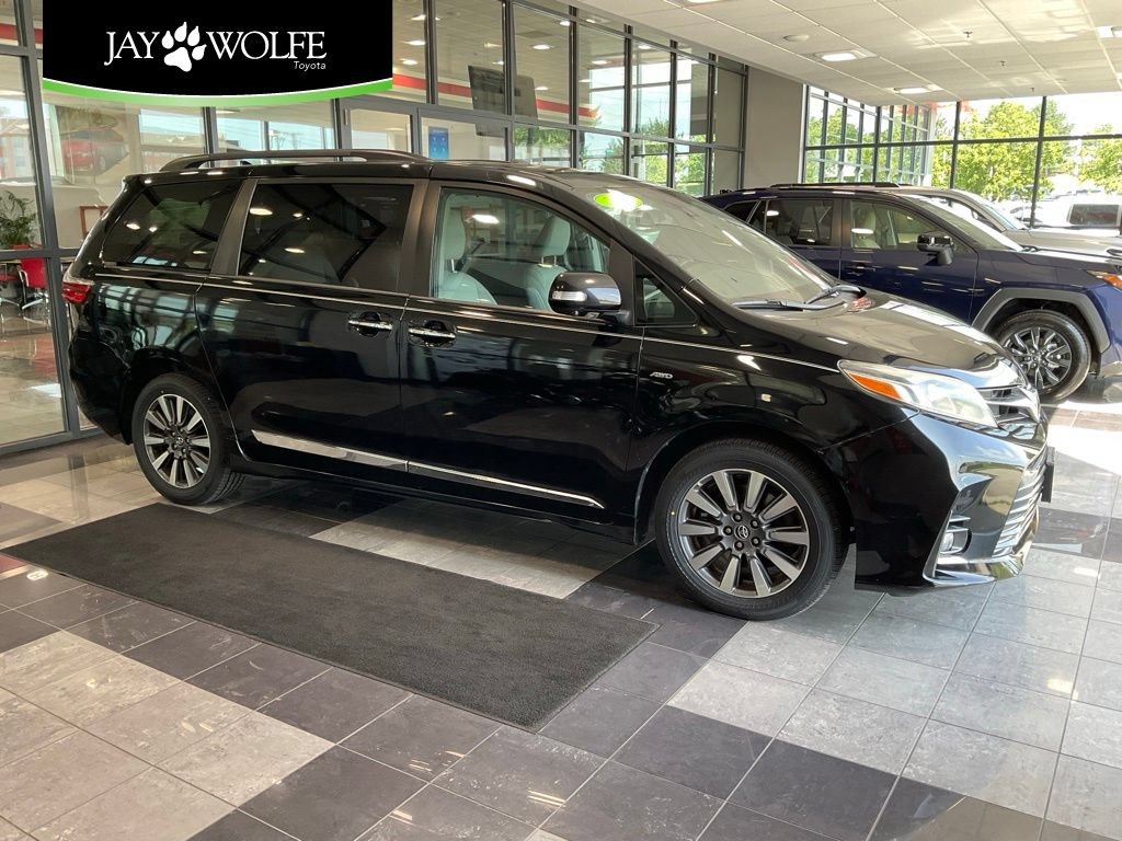 Used 2018 Toyota Sienna Limited Premium