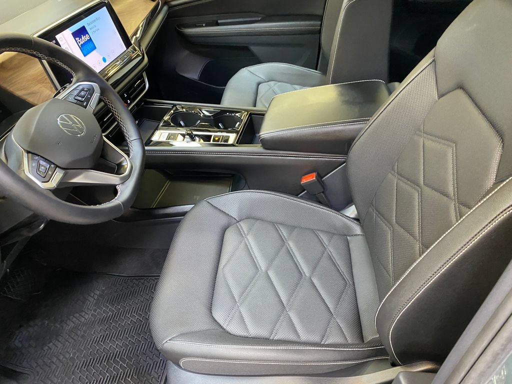 Used 2026 Volkswagen Atlas SE AWD/4WD image 19