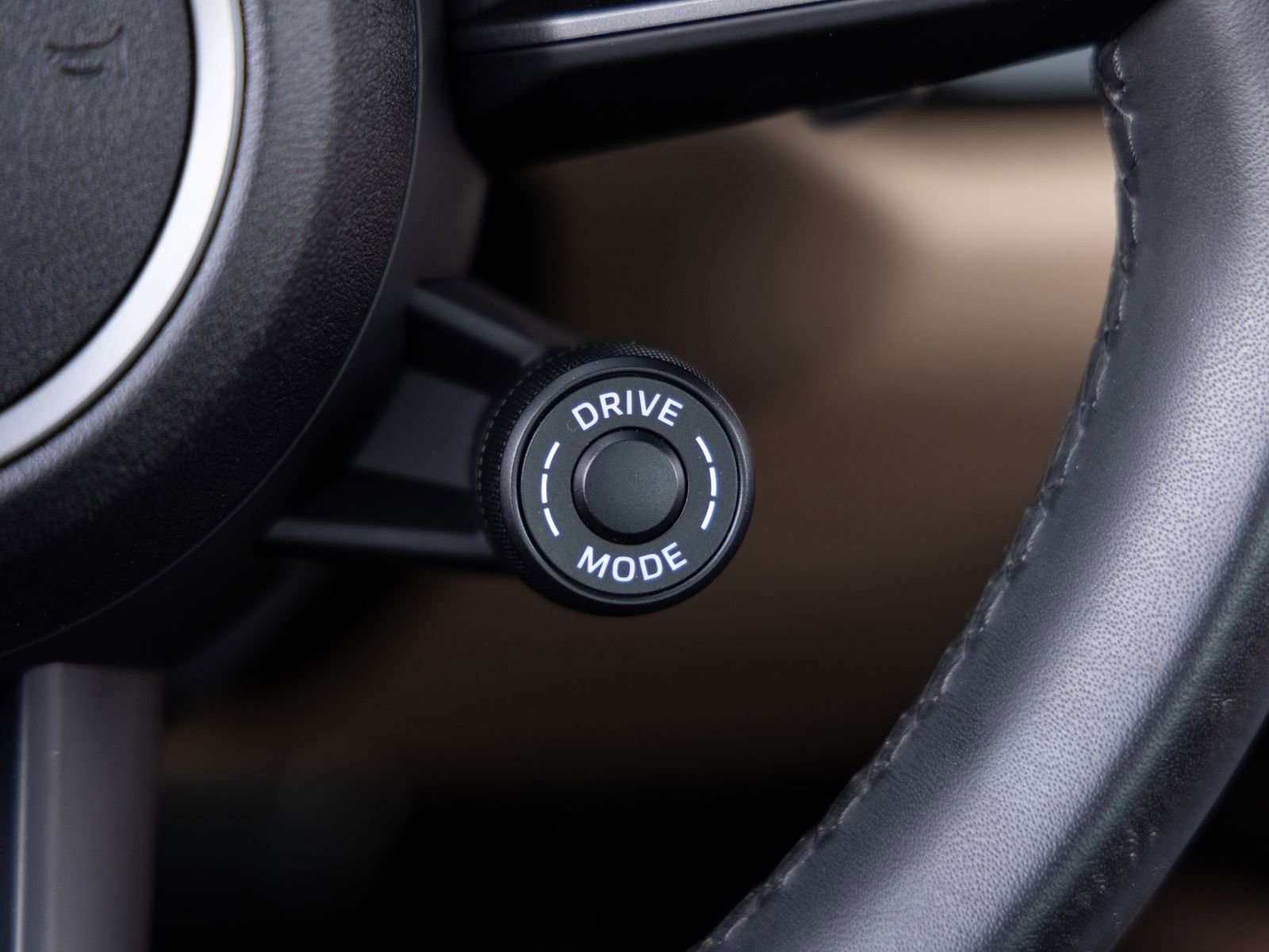 Certified 2024 Porsche 911 Carrera image 15