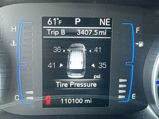 Used 2018 Chrysler Pacifica Touring Plus w/ S Appearance Package FWD image 12