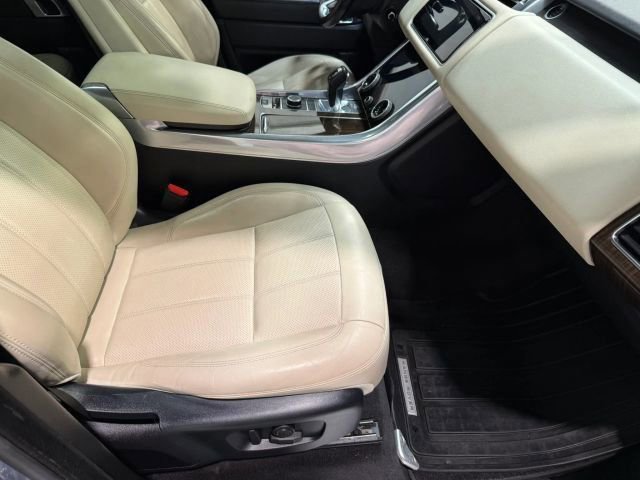 Used 2019 Land Rover Range Rover Sport HSE image 28