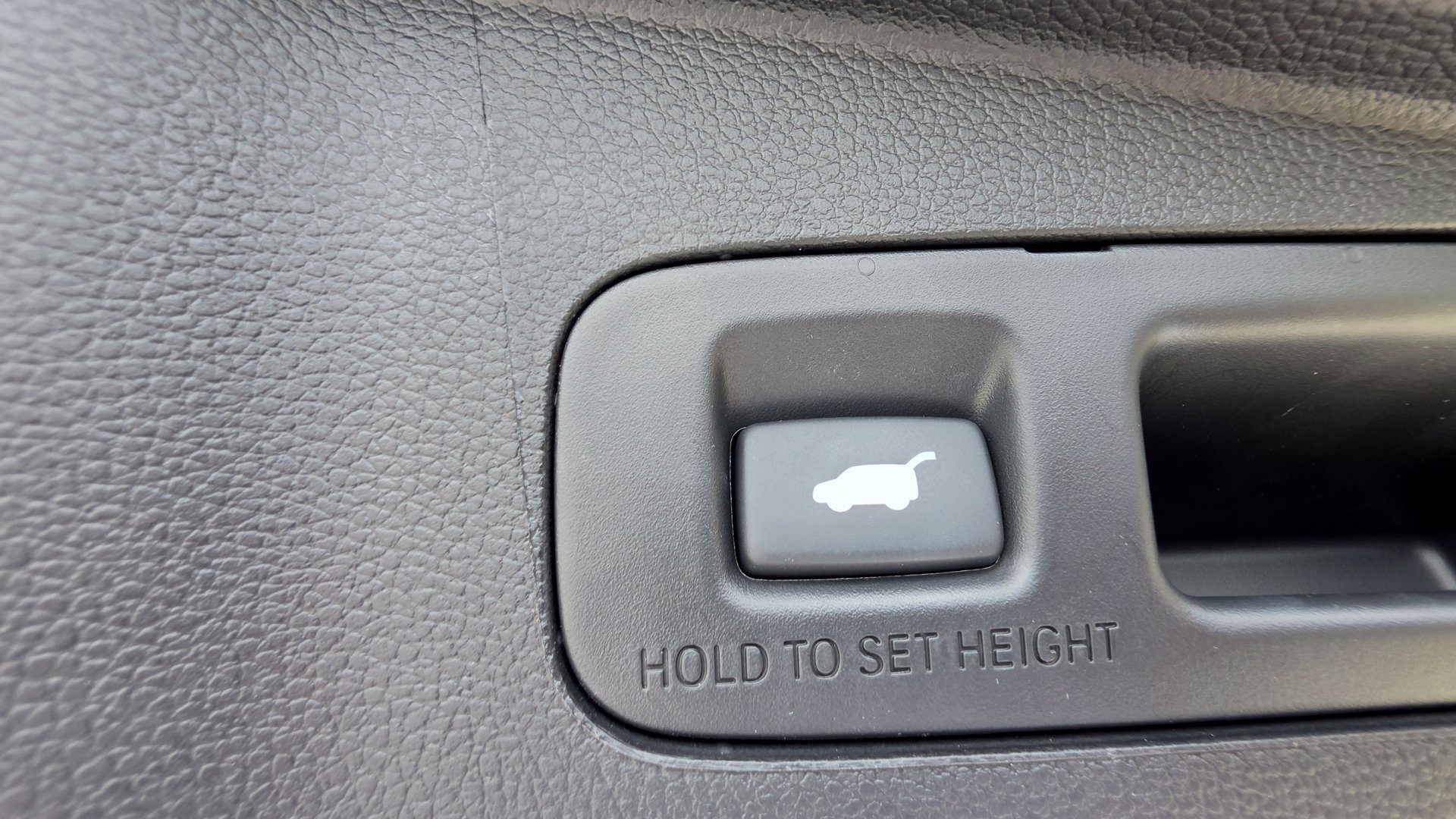 Used 2020 Honda CR-V EX-L image 25