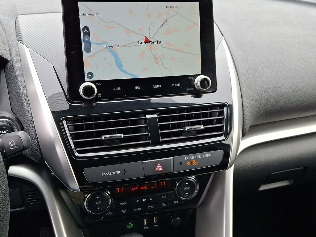 Used 2024 Mitsubishi Eclipse Cross SE image 10