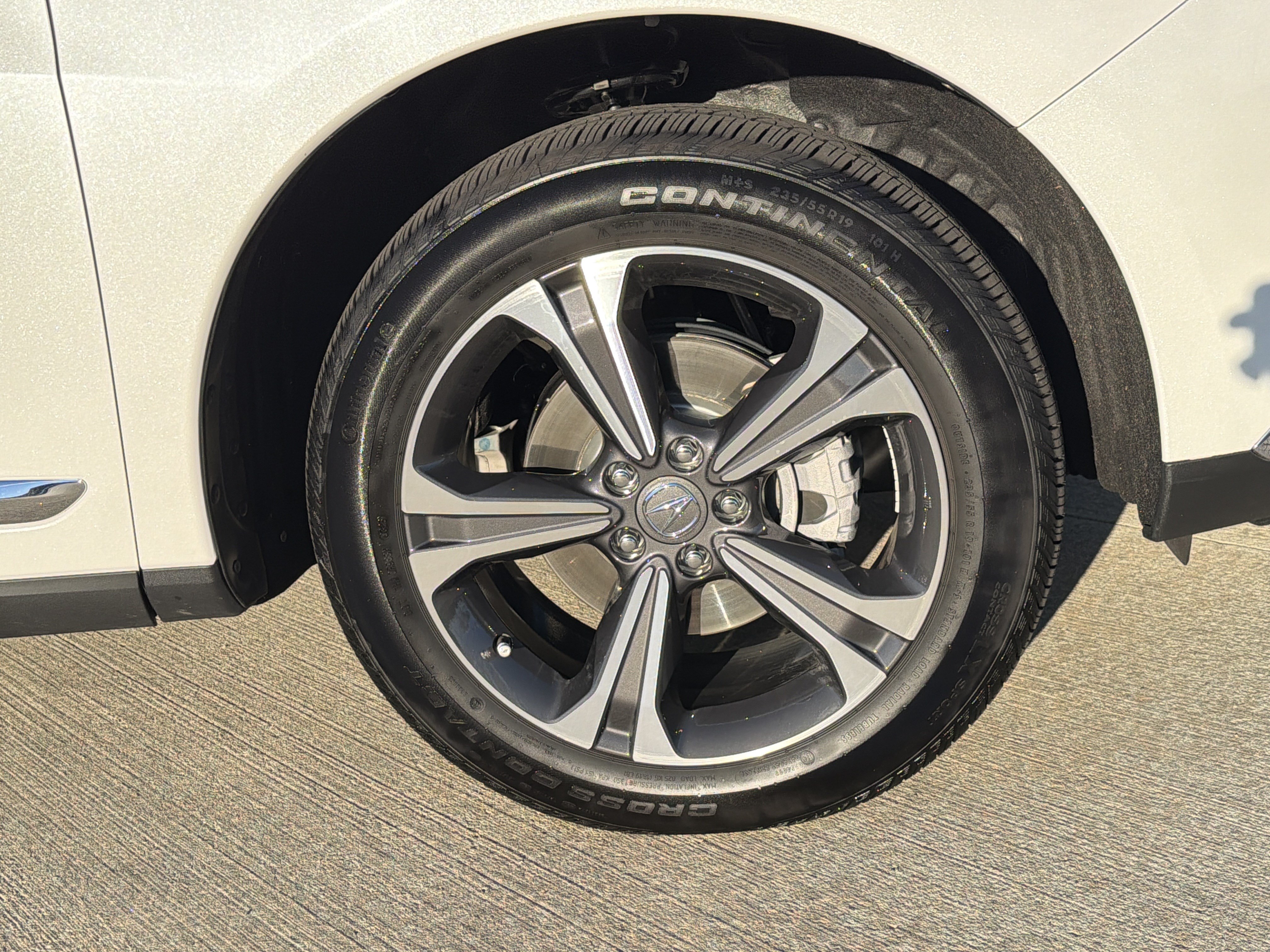 Certified 2026 Acura RDX w/ Technology Package AWD/4WD image 13