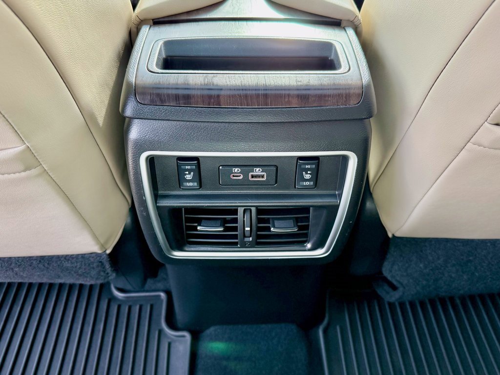 Used 2022 Nissan Murano Platinum w/ Cargo Package image 32