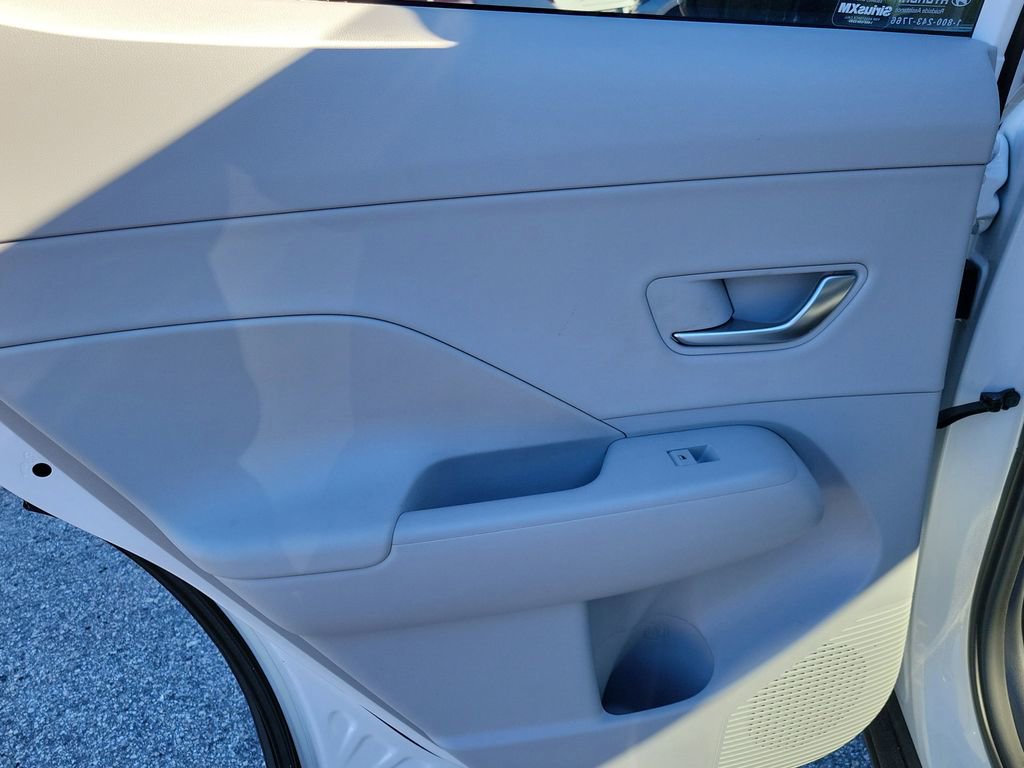 Certified 2025 Hyundai Kona Limited image 10