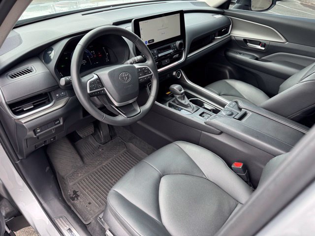 Used 2026 Toyota Grand Highlander AWD Hybrid image 15