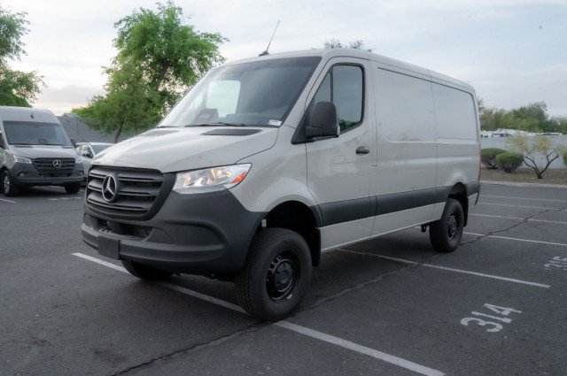 Used 2025 Mercedes-Benz Sprinter 2500 image 1