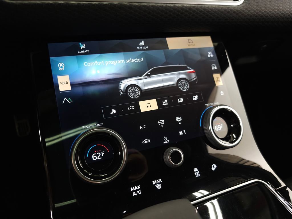 Certified 2021 Land Rover Range Rover Velar R-Dynamic S AWD/4WD image 31