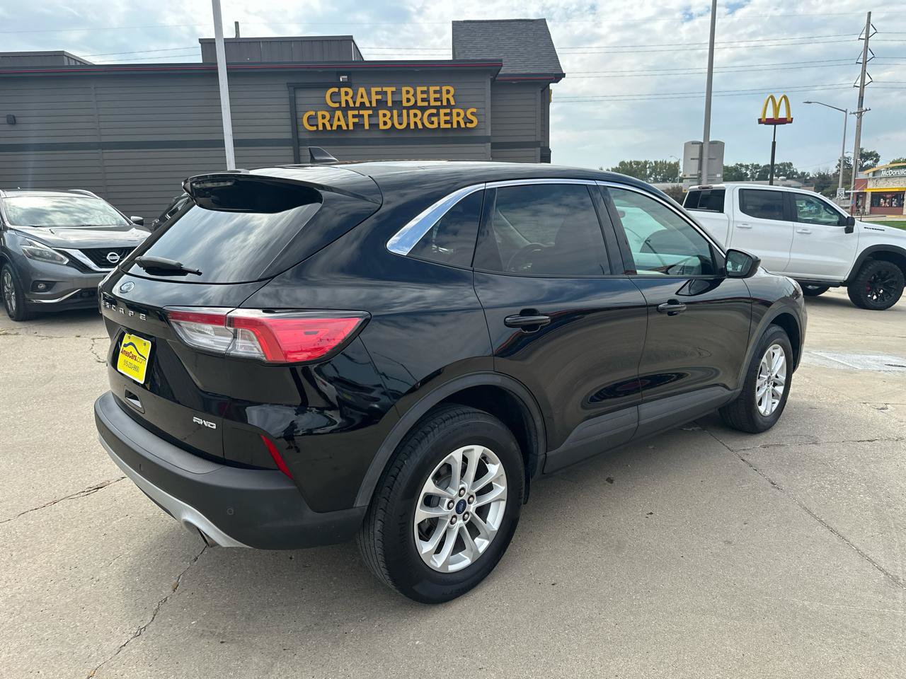 Used 2021 Ford Escape SE AWD/4WD image 3