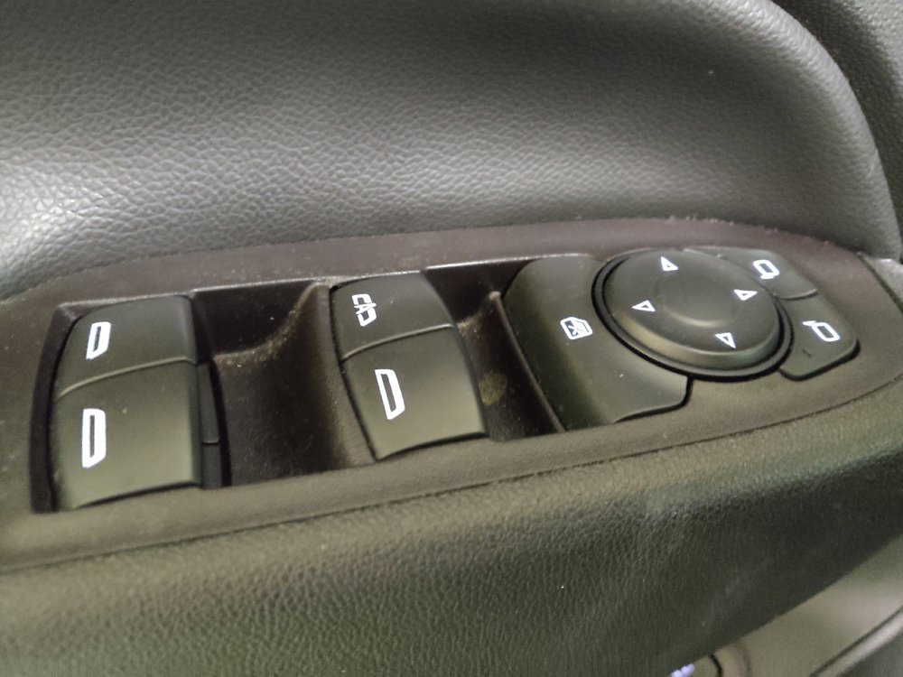 Used 2020 Chevrolet Equinox Premier FWD image 27