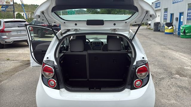 Used 2016 Chevrolet Sonic LS FWD image 23