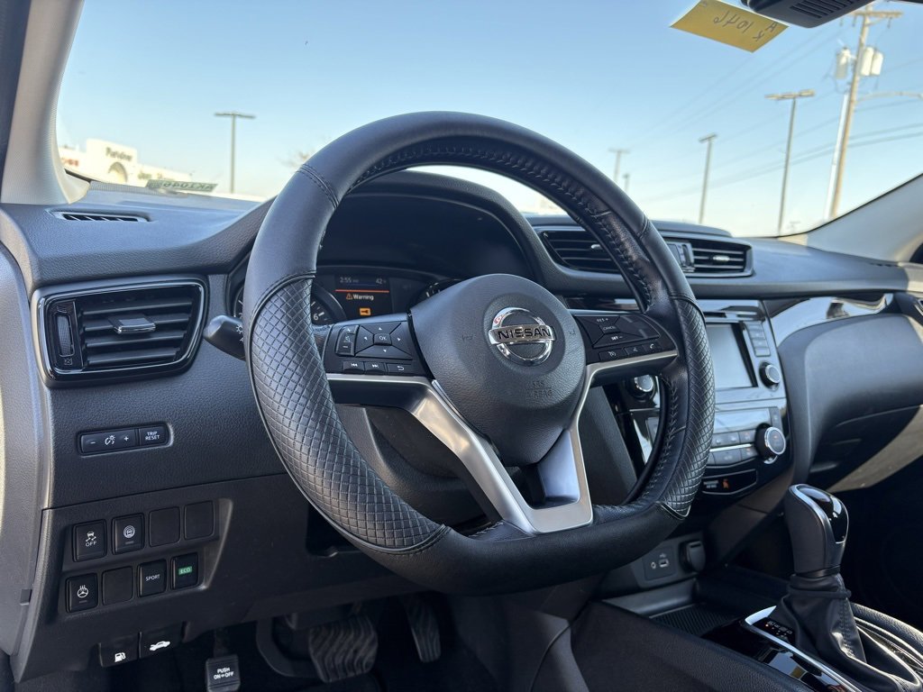 Used 2022 Nissan Rogue Sport SV image 10
