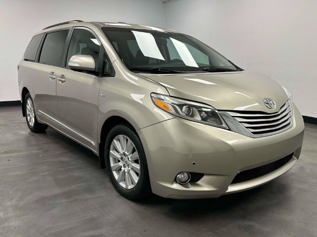 Used 2017 Toyota Sienna Limited Premium w/ Protection Package AWD/4WD image 4