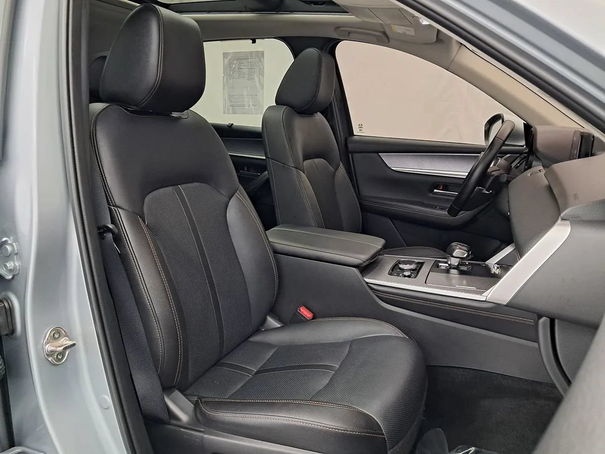 Used 2024 MAZDA CX-90 Plug-In Hybrid w/ Premium Pkg AWD/4WD image 58
