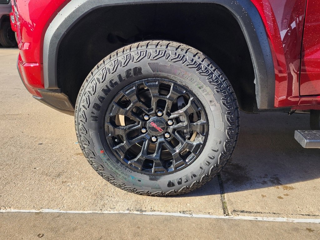 New 2026 GMC Canyon Elevation w/ Convenience Package image 53