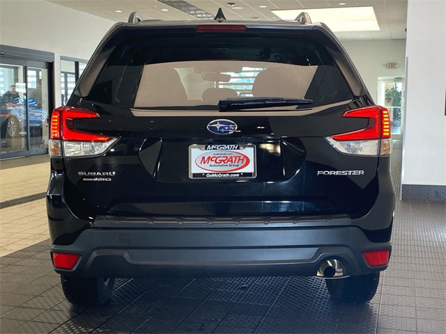 Used 2020 Subaru Forester Premium image 5