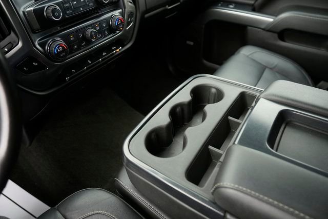 Used 2018 Chevrolet Silverado 1500 LT w/ Texas Edition image 27