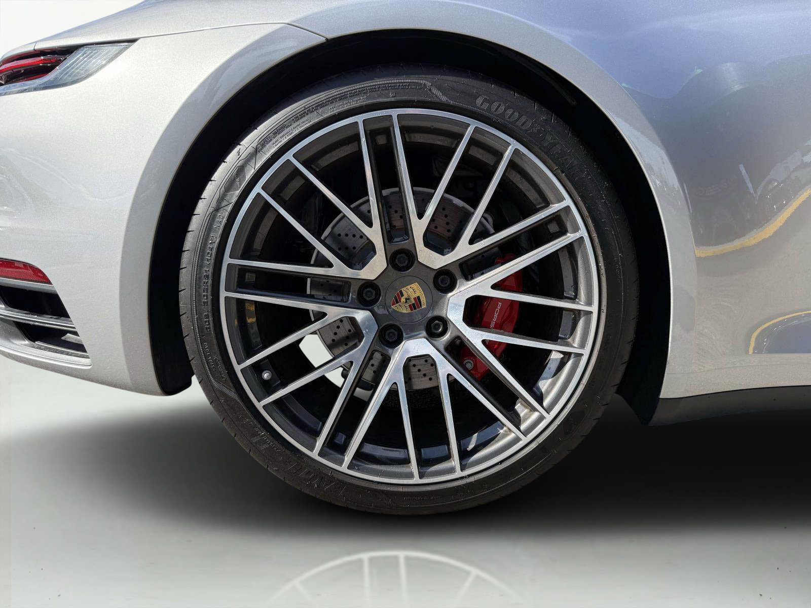 Used 2022 Porsche 911 Carrera S w/ Premium Package image 19