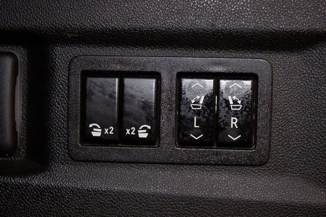 Used 2021 Chevrolet Tahoe High Country image 17