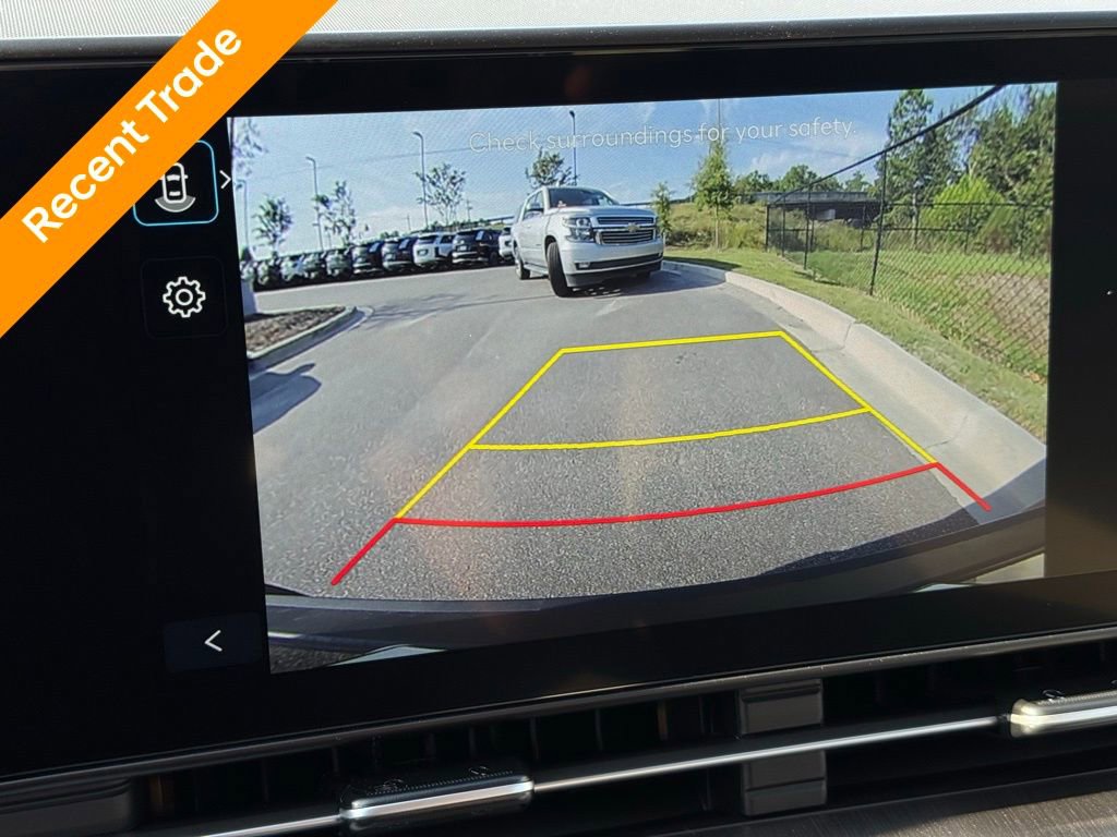 Used 2026 Hyundai Kona SE image 3