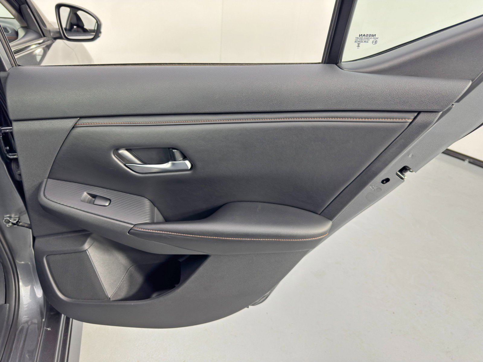 Used 2023 Nissan Sentra SR w/ SR Premium Package image 40