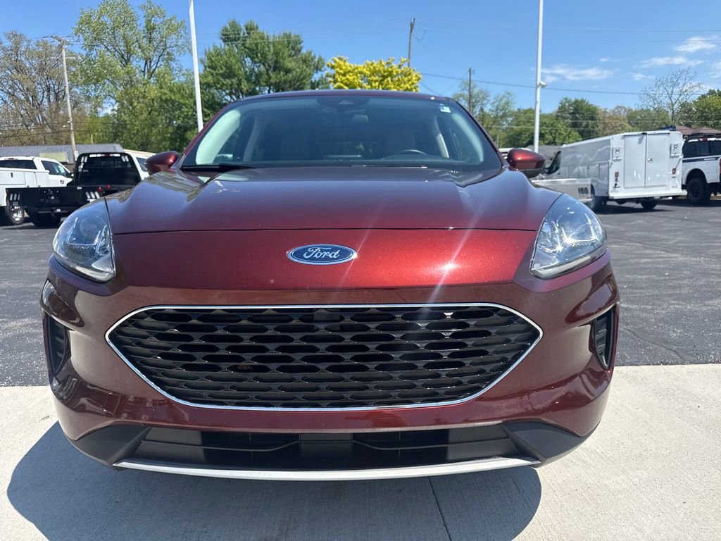 Used 2021 Ford Escape SE w/ Convenience Package AWD/4WD image 3