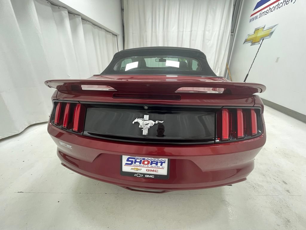Used 2017 Ford Mustang Convertible RWD image 6