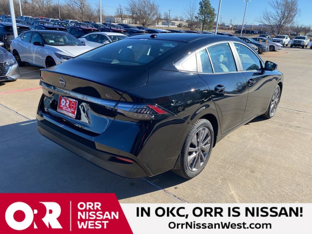 New 2026 Nissan Sentra SL w/ Floor Mat Package FWD image 5