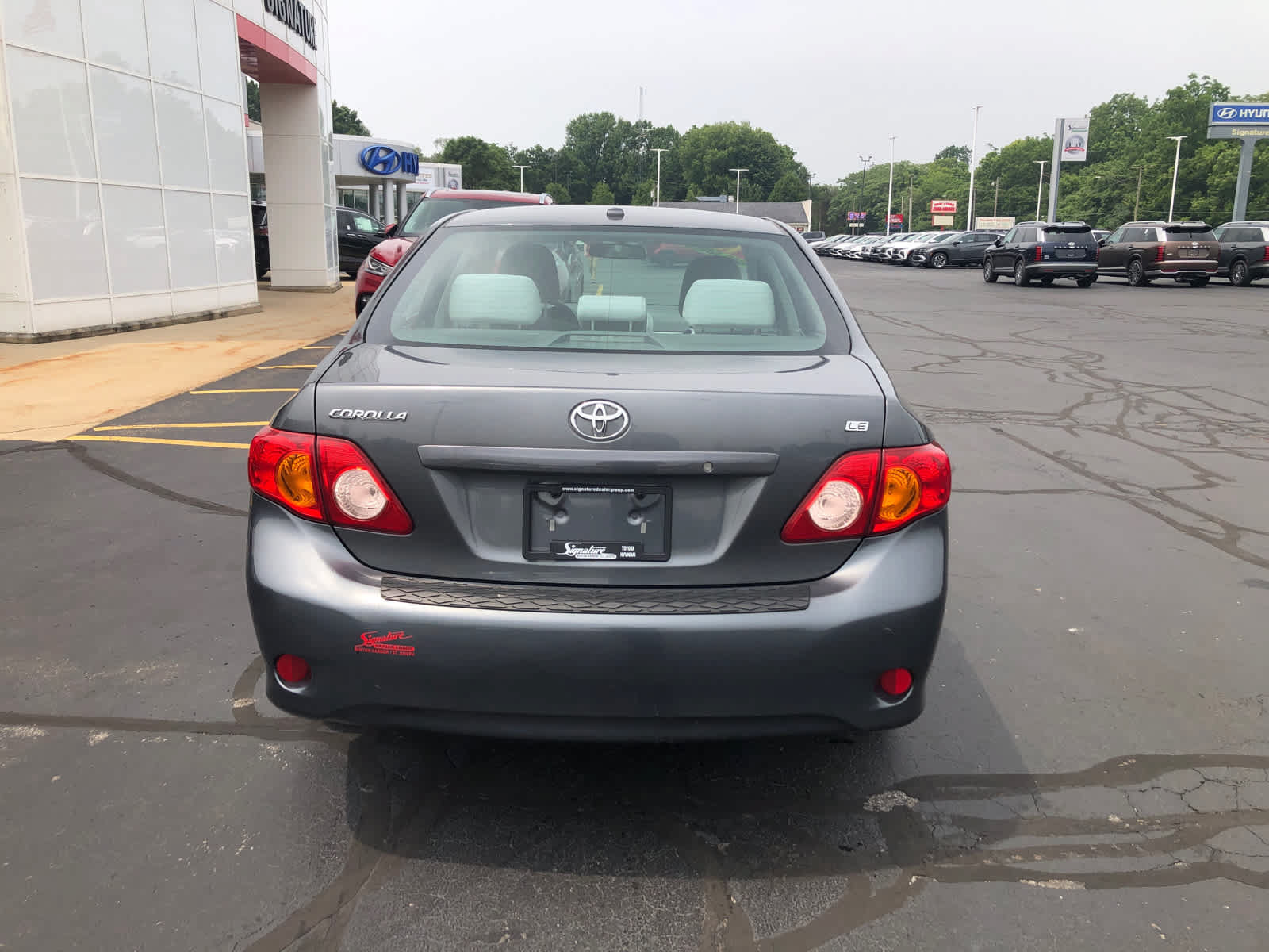 Used 2010 Toyota Corolla LE FWD image 5