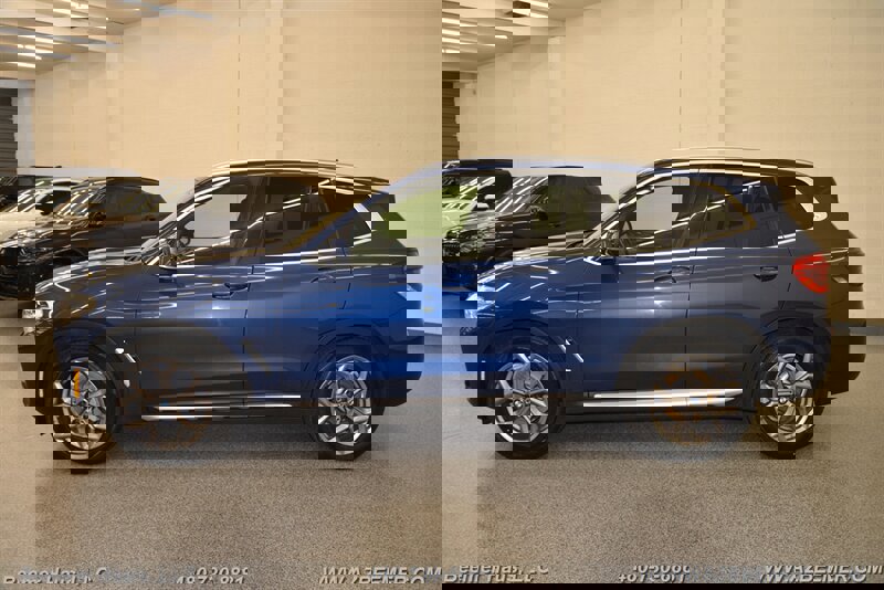 Used 2021 BMW X3 sDrive30i image 3