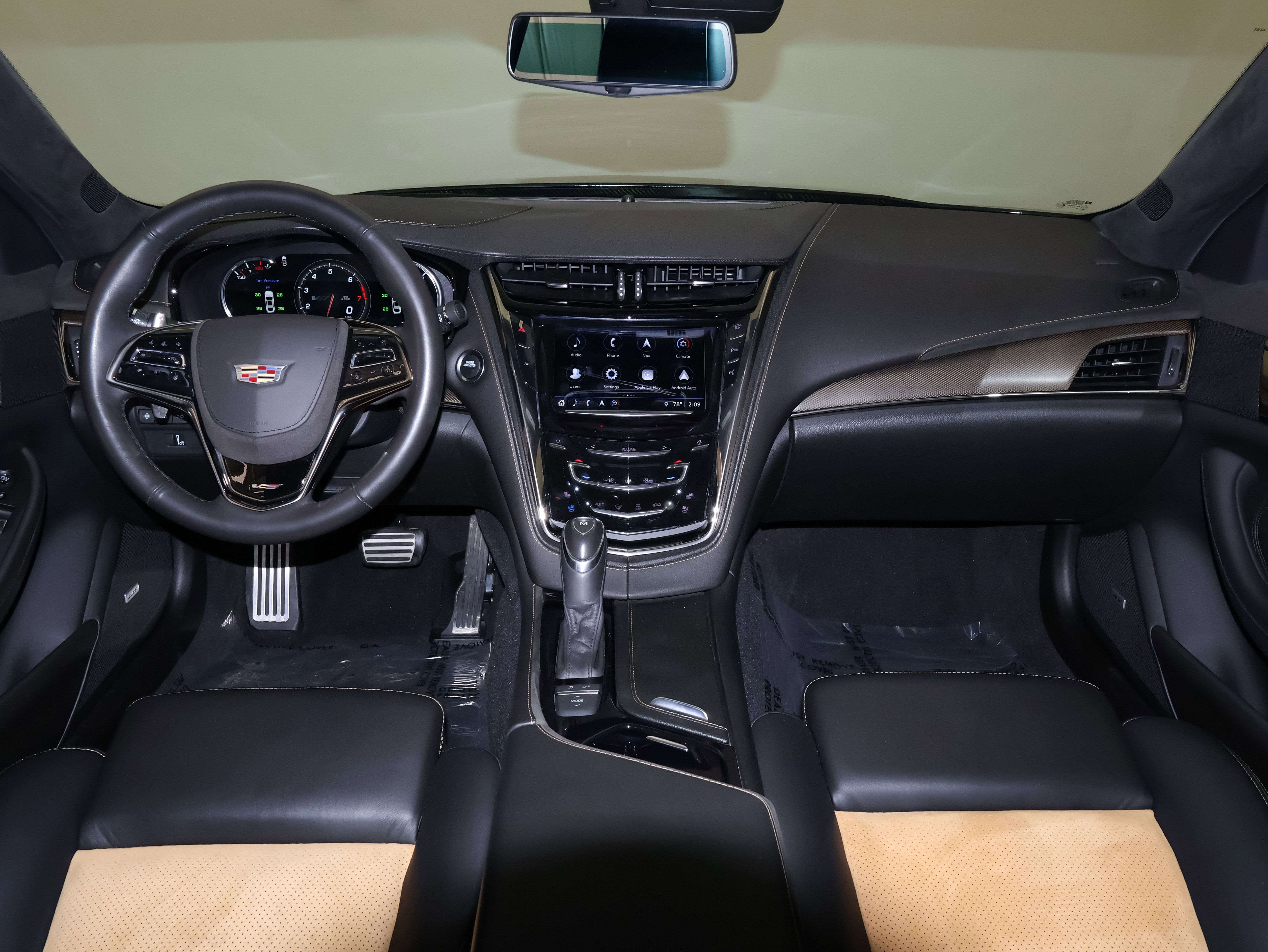 Used 2019 Cadillac CTS V w/ Luxury Package RWD image 25