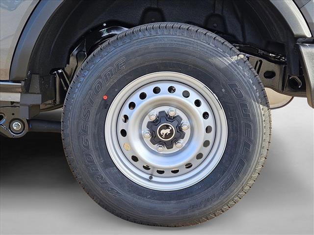 New 2025 Ford Bronco Base image 10