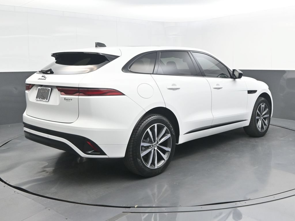 Certified 2024 Jaguar F-PACE R-Dynamic S AWD/4WD image 7