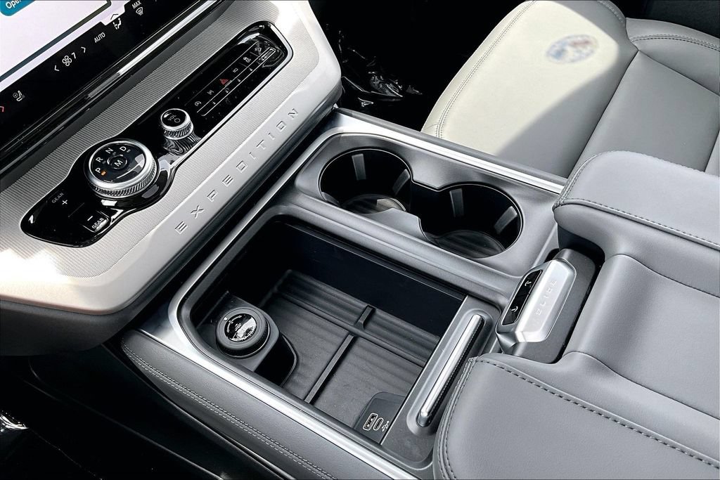 New 2026 Ford Expedition Max Active AWD/4WD image 24