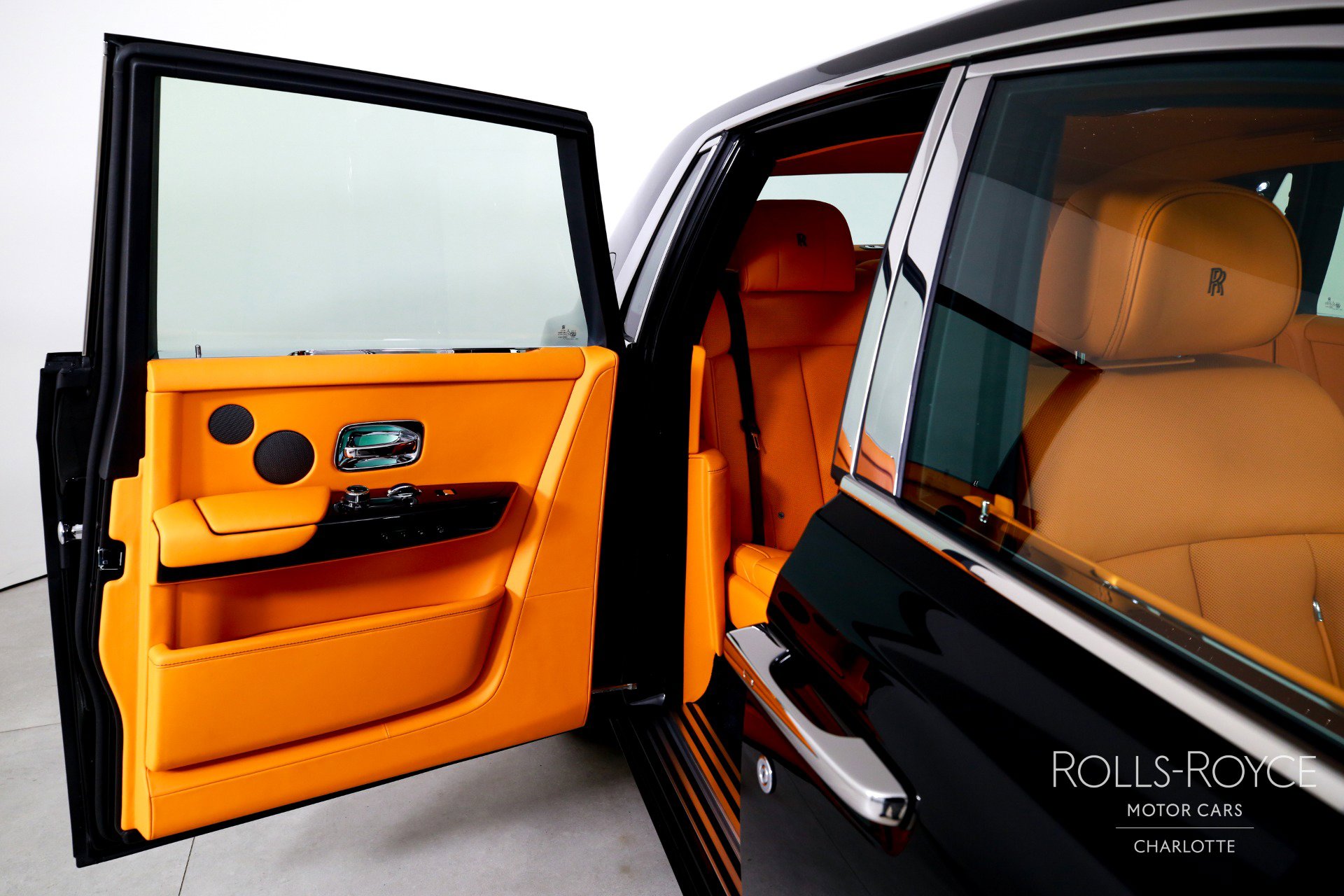 New 2026 Rolls-Royce Phantom Sedan image 28