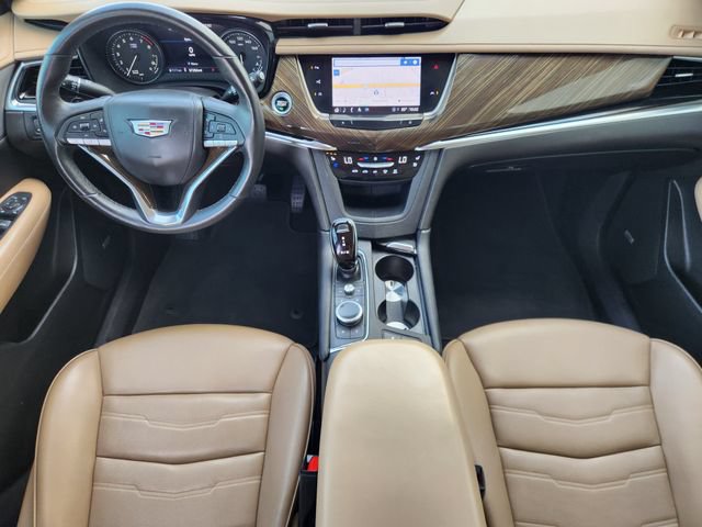Used 2022 Cadillac XT6 Premium Luxury w/ Platinum Package FWD image 28